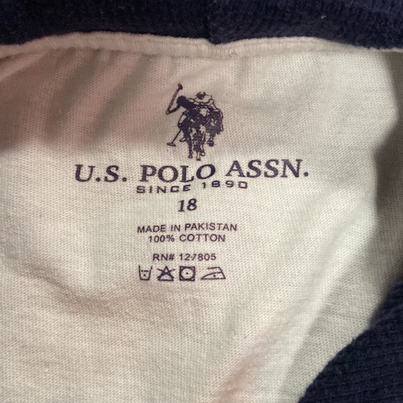 Vintage U.S Polo Hoodie(A) - Picture 3 of 3